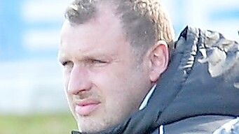 SpVg-Trainer Stefan Wilts vermisste den Offensivdrang bei den B-Juniorinnen. Foto: Wilfried Gronewold