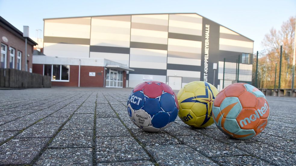 Im Dezember wird in der Kurt-Knippelmeyer-Halle in Marienhafe wieder Handball gespielt. Foto: Thomas Dirks