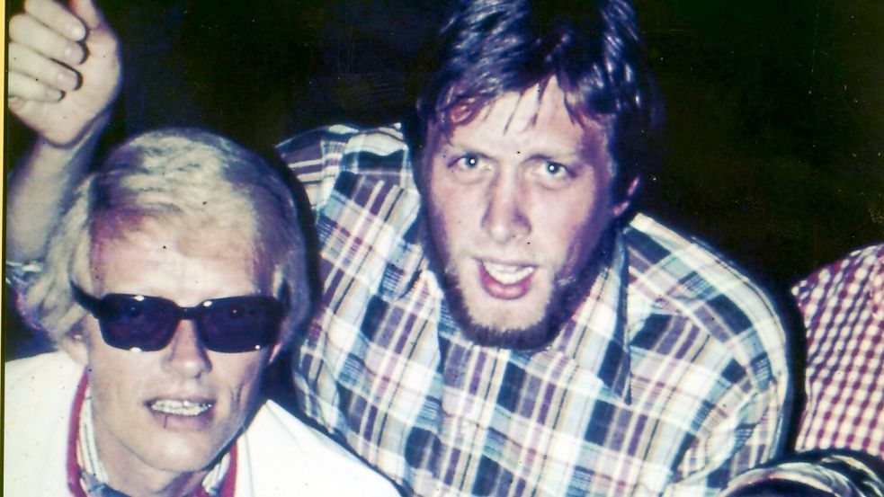 Mettin Köllmann in prominenter Gesellschaft mit Schlagersänger Heino (links).