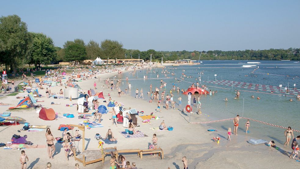 Der Badesee in Tannenhausen ist ein beliebtes Ausflugsziel, nicht nur für Einheimische, sondern auch für Urlauber. Foto: Heino Hermanns