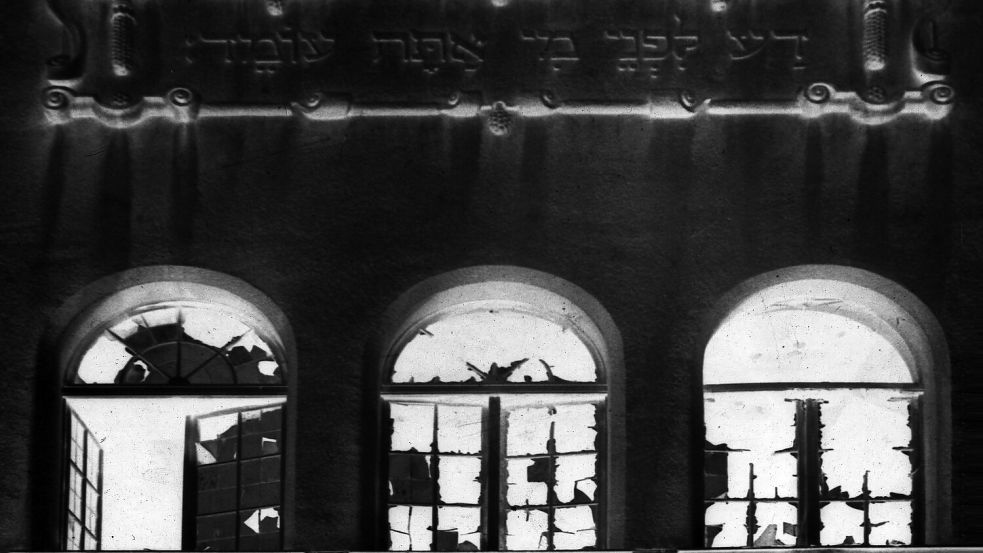 Am 9. November 1938 wurde diese Synagoge in Kiel zerstört. An diesem 85. Jahrestag der „Reichspogromnacht“ leben Juden in Deutschland erneut in Angst. Foto: Stadtarchiv Kiel