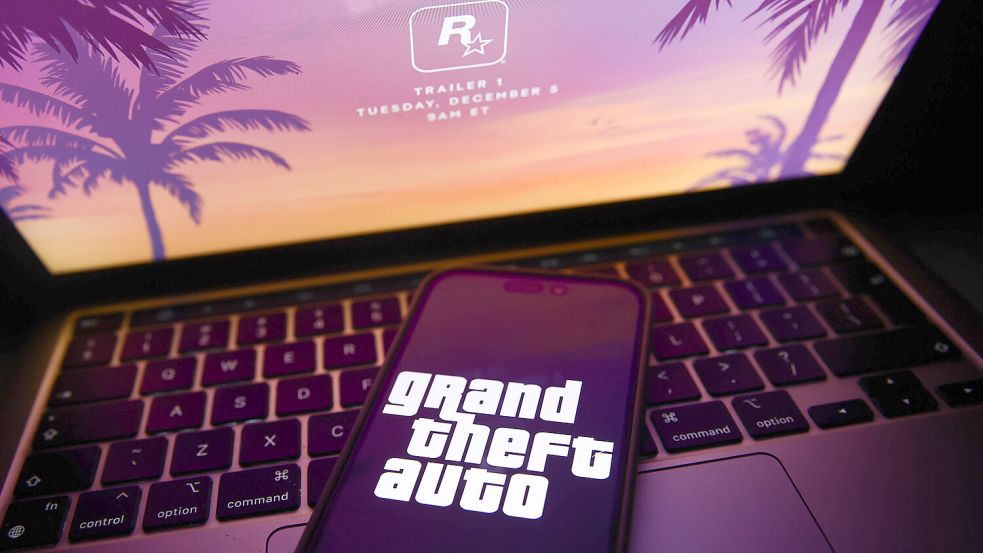 GTA 6 ist offiziell angekündigt worden. Um die Wartezeit bis zur Veröffentlichung zu überbrücken, hören Fans immer wieder in den Trailersong hinein. Foto: imago images/NurPhoto