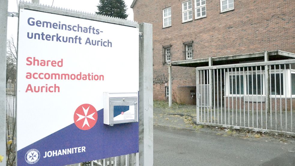 In der ehemaligen Auricher Kaserne sind derzeit mehr als 600 Flüchtlinge untergebracht. Foto: Aiko Recke