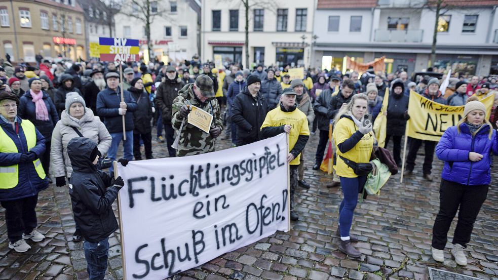Upahl hat 500 Einwohner. Als bekannt wird, dass dort fast genauso viele Asylsuchende untergebracht werden sollen, formiert sich heftiger Protest. Foto: Frank Hormann/dpa