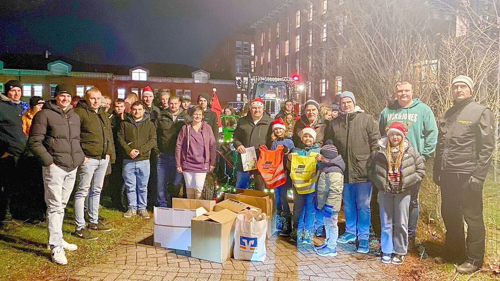 An der UEK wurden Geschenke für die kleinen Patienten übergeben. Foto: Gemeinde Ihlow