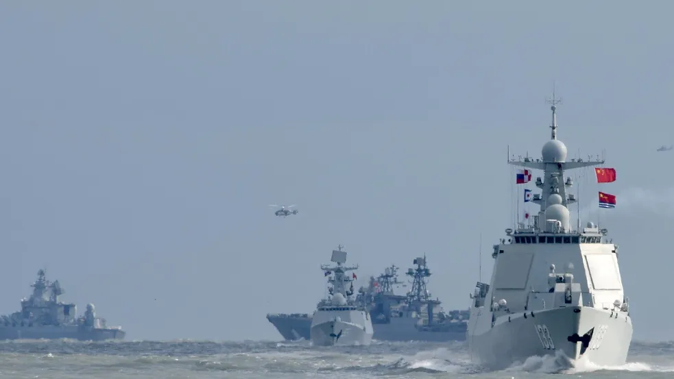Russland und China halten gemeinsame Manöver im Ostchinesischen Meer ab. Foto: dpa/XinHua/Li Yun