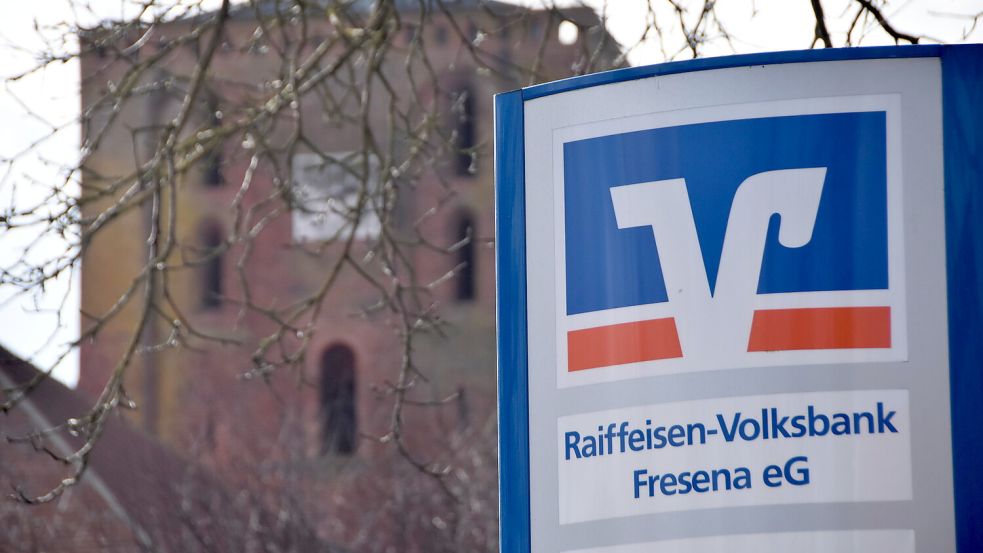 Jahr für Jahr unterstützt die Raiffeisen- und Volksbank Fresena Vereine und Verbände in ihrem Geschäftsgebiet. Foto: Thomas Dirks