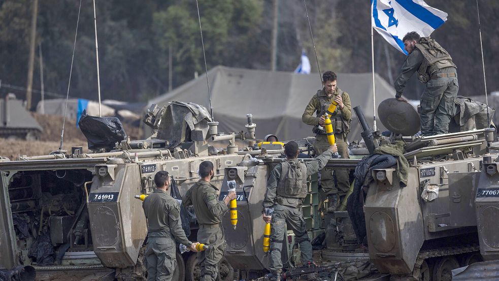 Bald Bilder der Vergangenheit? Anthony Blinken hofft auf gute Ergebnisse bei seinen Gesprächen mit den israelischen Regierungsvertretern am Donnerstag. Foto: dpa/Ilia Yefimovich