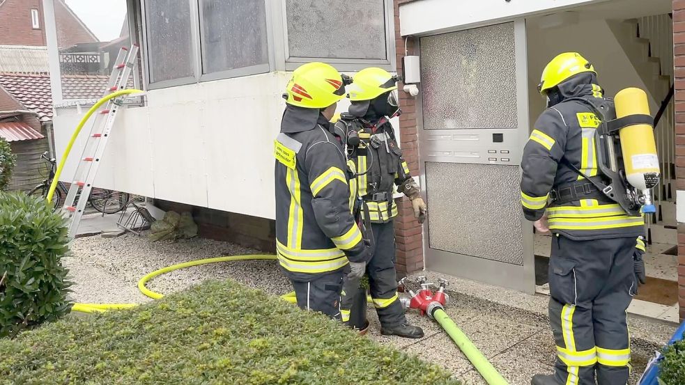 Die Feuerwehr löschte die Flammen. Foto: Feuerwehr