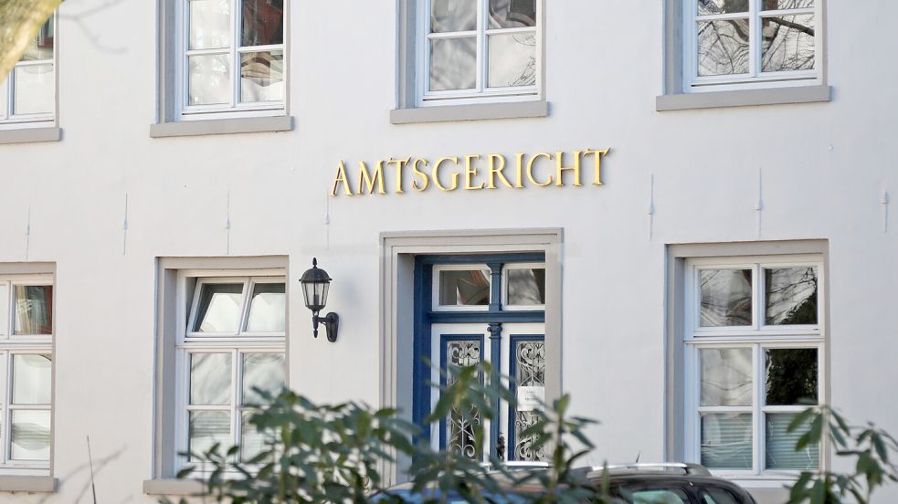 Im Amtsgericht Aurich wurde der 21-Jährige verurteilt. Foto: Romuald Banik