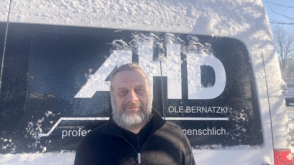 Pflegedienst-Betreiber Ole Bernatzki musste für seinen Ambulanten Hauspflege Dienst (AHD) vergangenes Jahr Insolvenz in Eigenverwaltung beantragen. Foto: Ankea Janßen