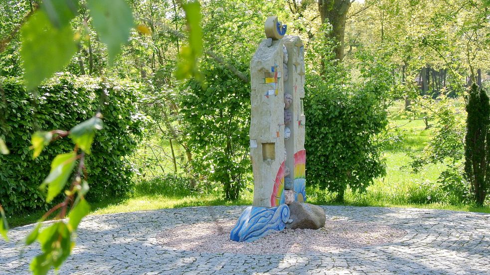 Stele auf dem „Sternenkinder“-Friedhof in Wallinghausen. Foto: privat