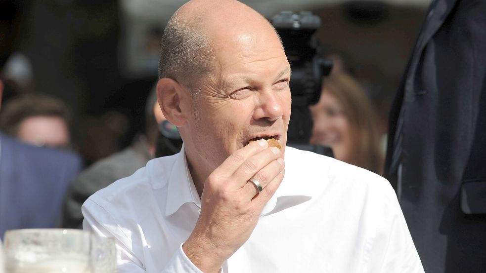 Das Kanzleramt sucht einen Koch für Bundeskanzler Olaf Scholz. Foto: imago images/Manfred Segerer