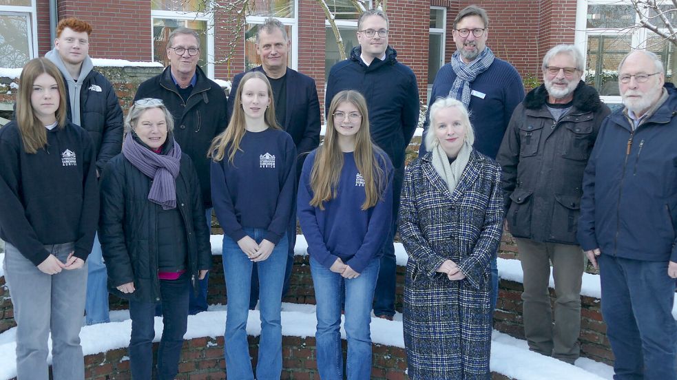 Jung und Alt vereint engagiert: Auch in diesem Jahr hat der Auricher Arbeitskreis für den Holocaust-Gedenktag wieder ein gemeinsames Programm zusammengestellt. Foto: Werner Jürgens