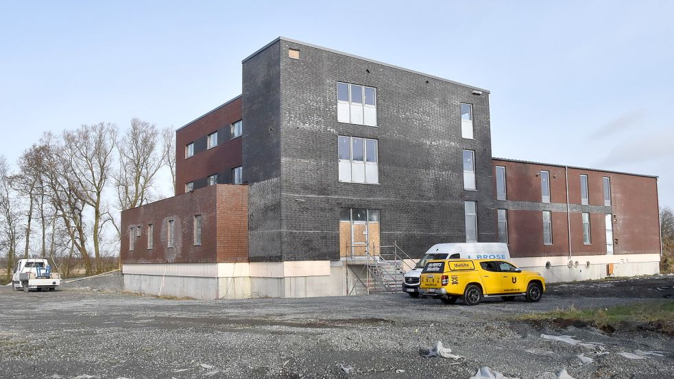 Das neue Wasserwerk in Siegelsum hat inzwischen Form angenommen. Ende 2025 soll es in Betrieb gehen. Foto: Thomas Dirks