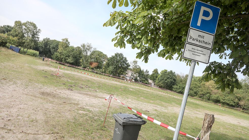Die Fläche sollte nach dem ersten Konzept für 48 Wohnmobile und ein Sanitärgebäude reichen. Foto: Romuald Banik