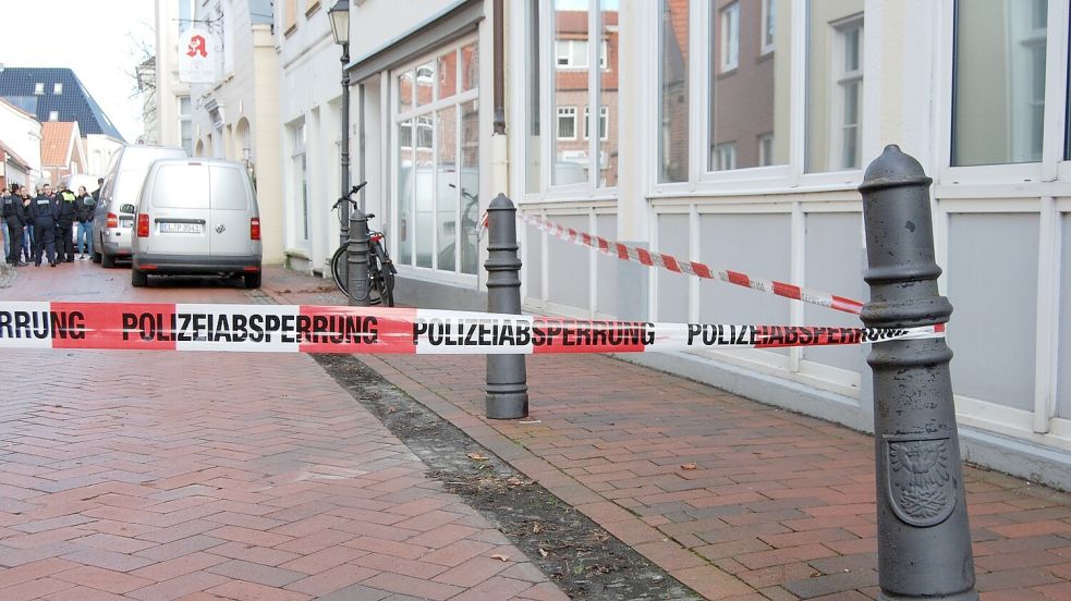 Für die Spurensicherung wurde eine Straße abgesperrt. Foto: Michael Hoegen