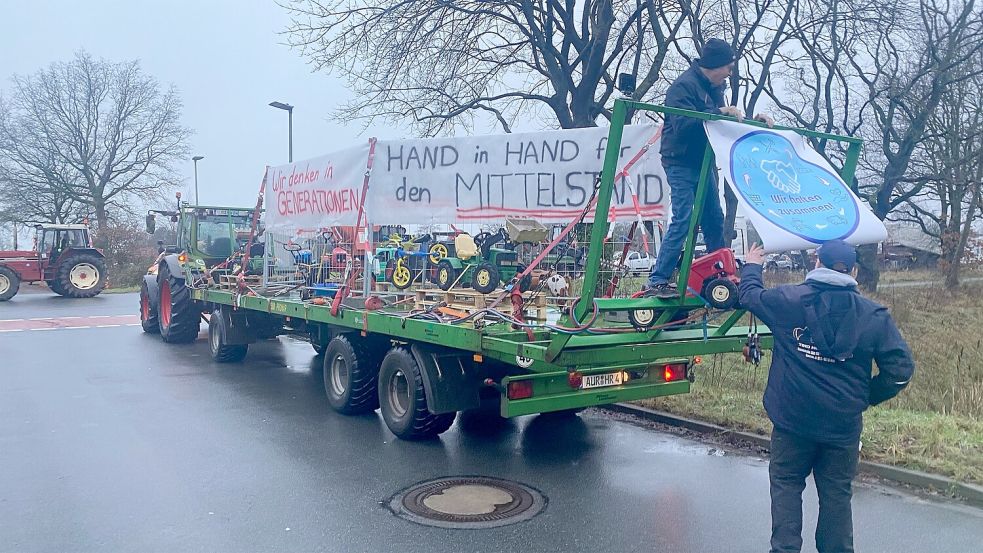 Am 13. Januar legte der erste große Protest des Mittelstandes Aurich lahm. Nun geht es in Sternfahrten nach Leer. Foto: Holger Janssen