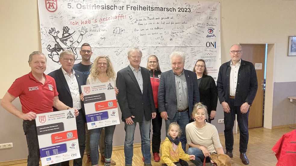 Die Organisatoren, Helfer und Sponsoren freuen sich auf den Marsch.Foto: Marco Lindenbeck