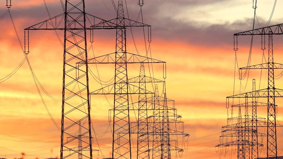 Fällt der Strom aus, hat das großen Einfluss auf unseren Alltag. Deshalb hilft es, gut vorbereitet zu sein. Foto: imago images/Daniel Scharinger