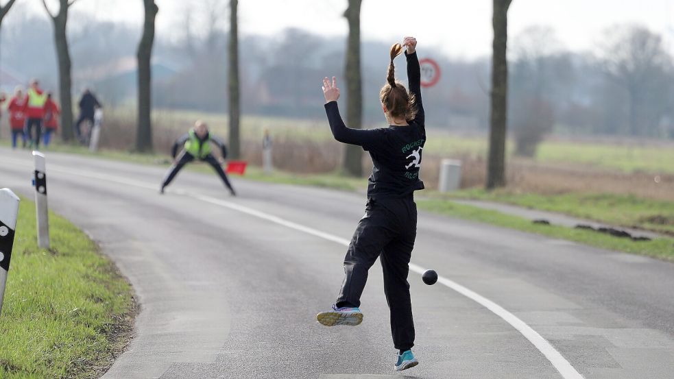Mareke Lienemann befindet sich mit den Ihlower Frauen plötzlich mitten im Abstiegskampf. Foto: Wilfried Gronewold