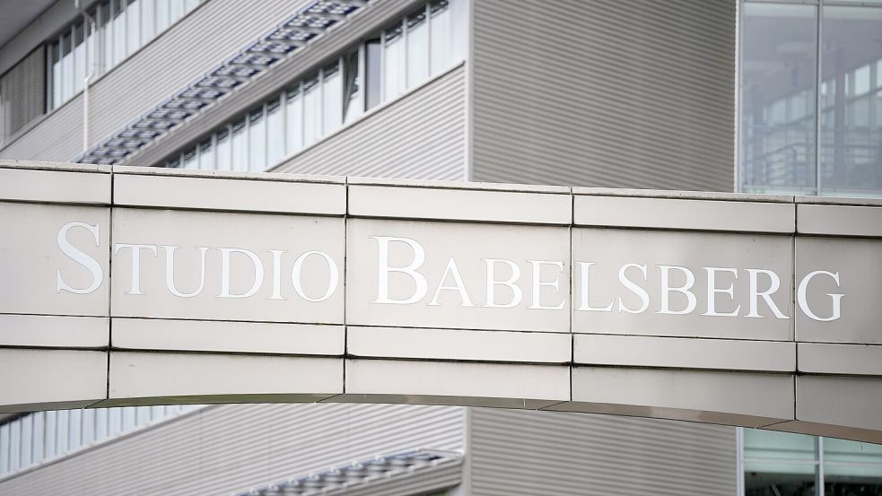 Das Studio Babelsberg verzeichnet wieder eine bessere Auslastung. Foto: Soeren Stache/dpa