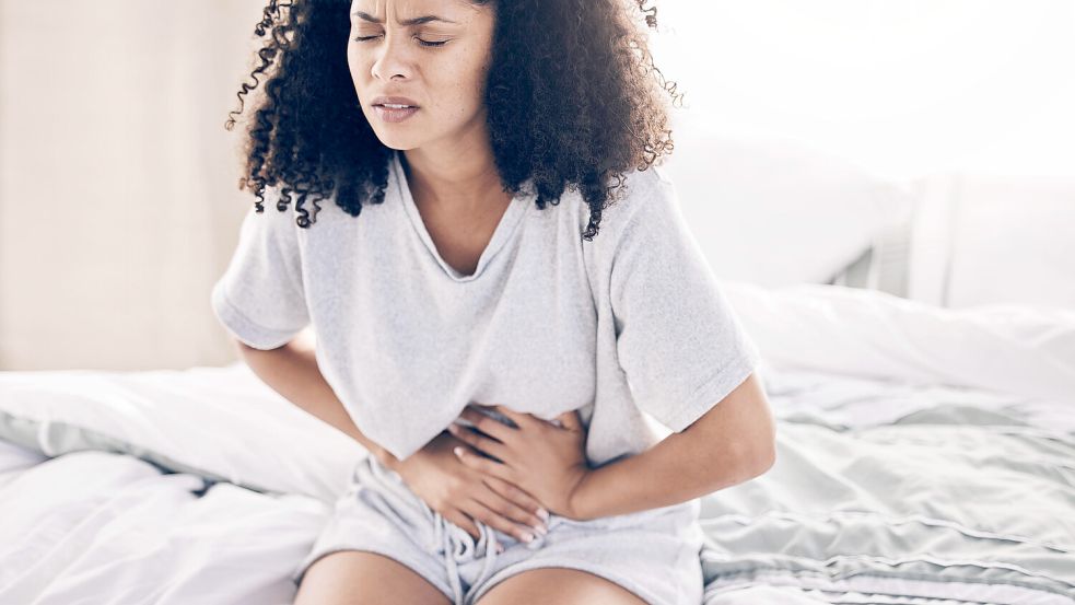 Fast 340.000 Frauen haben 2022 die Diagnose Endometriose bekommen. Foto: IMAGO/Zoonar