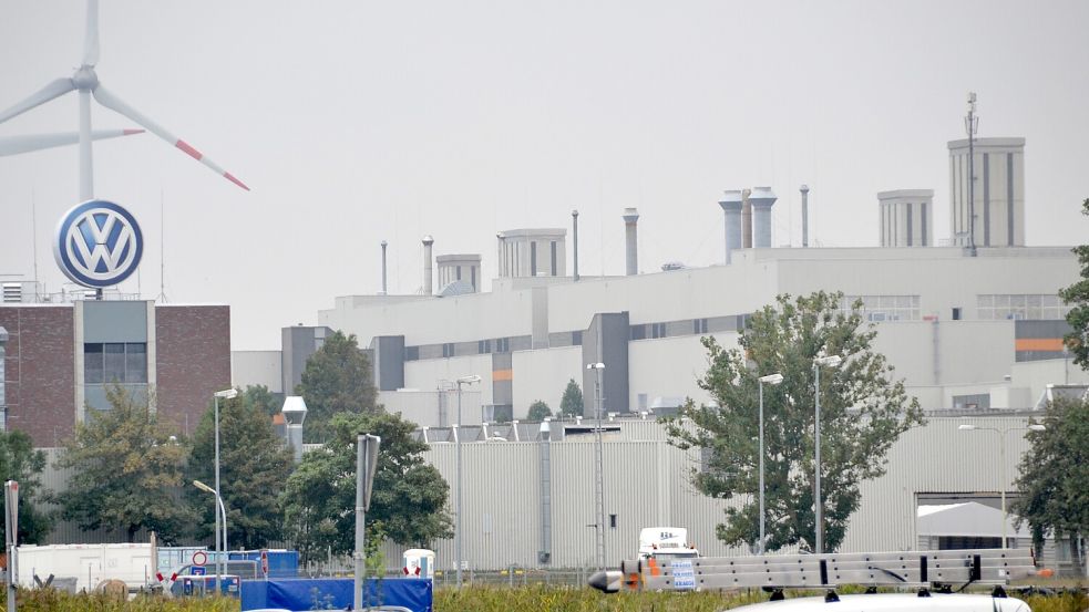 Angespannt ist die Stimmung derzeit im Emder Volkswagenwerk. Foto: Aiko Recke