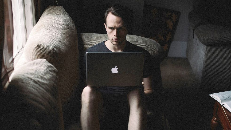 Kann digitale Gemeinschaft analoges Zusammensein ersetzen? Foto: Unsplash/Andrew Neel