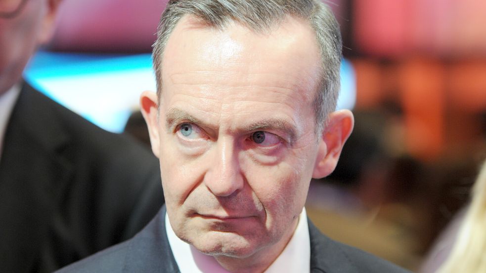 Bundesverkehrsminister Volker Wissing hat die Deutsche Bahn und die Lokführergewerkschaft GDL dazu aufgefordert, wieder an den Verhandlungstisch zurückzukehren. Foto: dpa/Wolf von Dewitz
