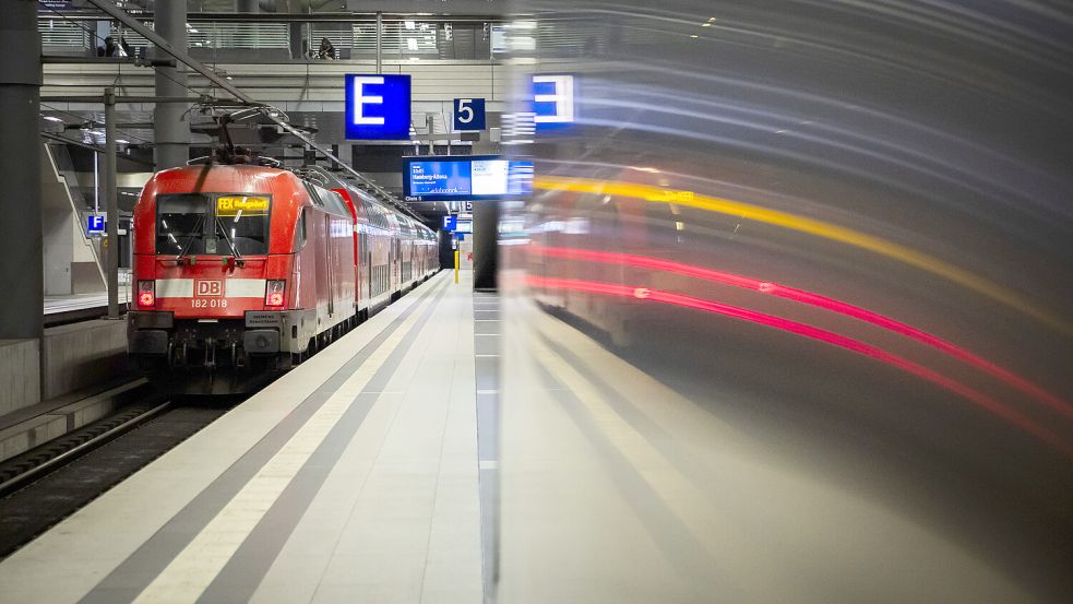 Die Verhandlungsgespräche zwischen der Deutschen Bahn und der Lokführergewerkschaft GDL sind erneut gescheitert. Foto: dpa/Christoph Soeder