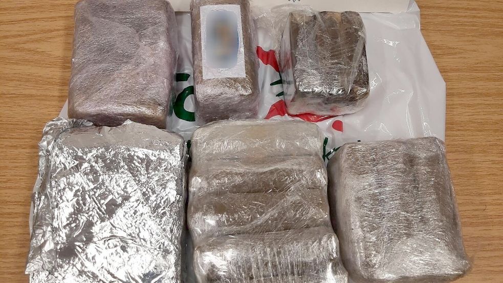 Diese Drogenpakete steckten in der Tasche. Foto: Bundespolizei