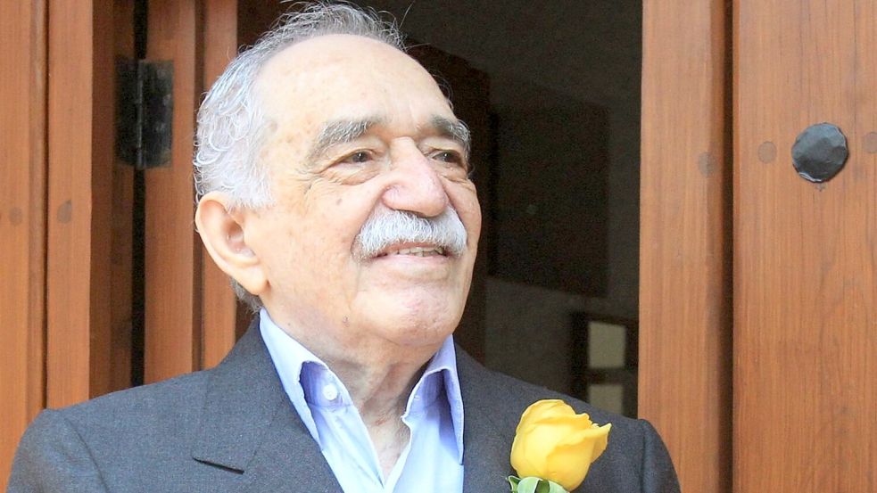 Der Literaturnobelpreisträger Gabriel García Márquez 2014 vor seinem Haus in Mexiko-Stadt. Foto: Mario Guzman/epa efe/dpa