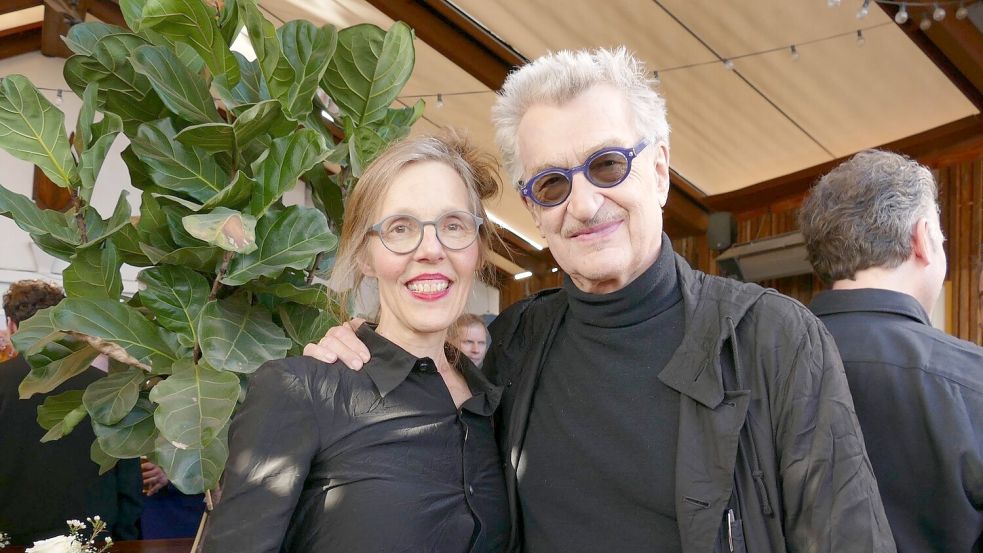 Wim und Donata Wenders beim Empfang von German Films in Los Angeles. Foto: Barbara Munker/dpa