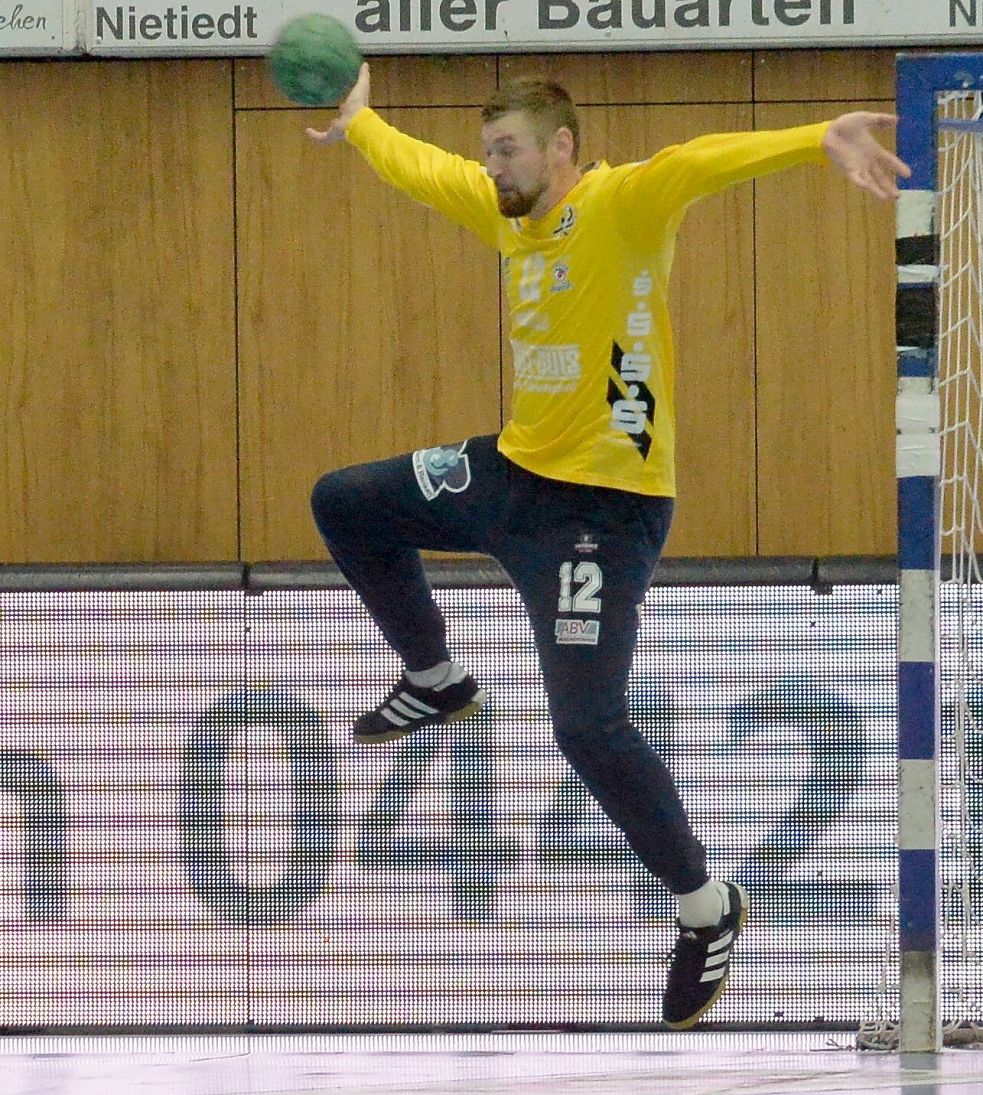Herausragend im Auricher Team war Torwart Edgars Kuksa, der mit seinen Paraden maßgeblichen Anteil am Sieg hatte.