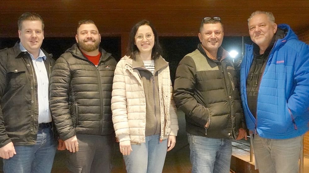 So sieht die neu formierte Ratsgruppe aus: Hange Ukena (von links), Daniel Röpkes, Dana Ulferts, Ali Awada und Georg Wegener. Foto: privat