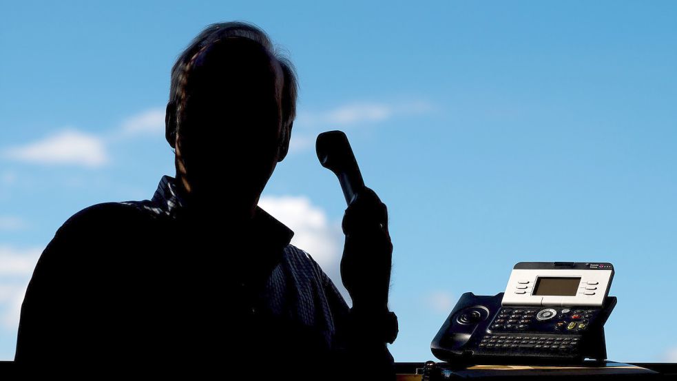 Die Polizei warnt vor einer neuen Betrugsmasche über das Telefon. Foto: DPA