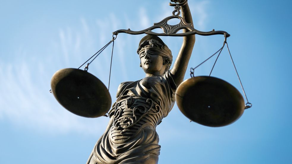 Niedersachsen hat in diesem Jahr den Vorsitz der Justizministerkonferenz übernommen. Ein Punkt bei den Beratungen könnte das Strafrecht werden. Dort sieht Niedersachsens Justizministerin an mehreren Stellen Nachbesserungsbedarf. Foto: David-Wolfgang Ebener/dpa