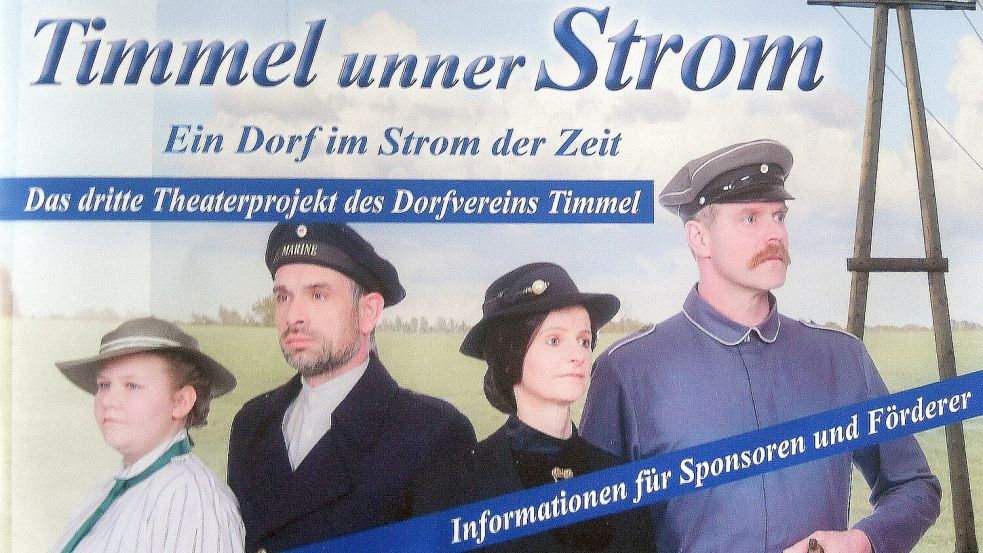Das Werbeplakat für das neue Stück gibt es schon: Auf dem Plakat sind zu sehen sind von links Julia Ulferts, Gert-Mimke Köllmann, Andrea Bohlen und Jens Soeken. Foto: Gerd-Arnold Ubben