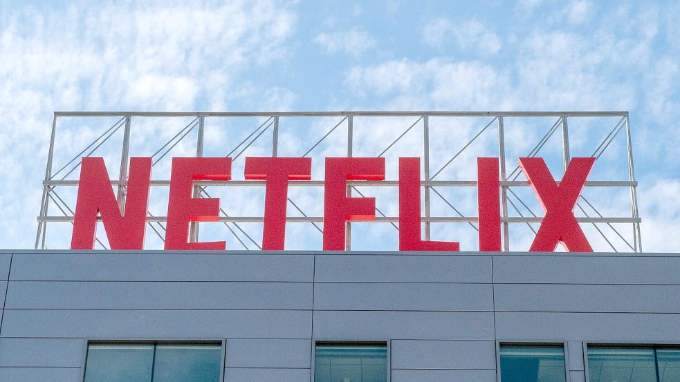 Netflix wird teurer - auch in Deutschland. Foto: Andrej Sokolow/dpa