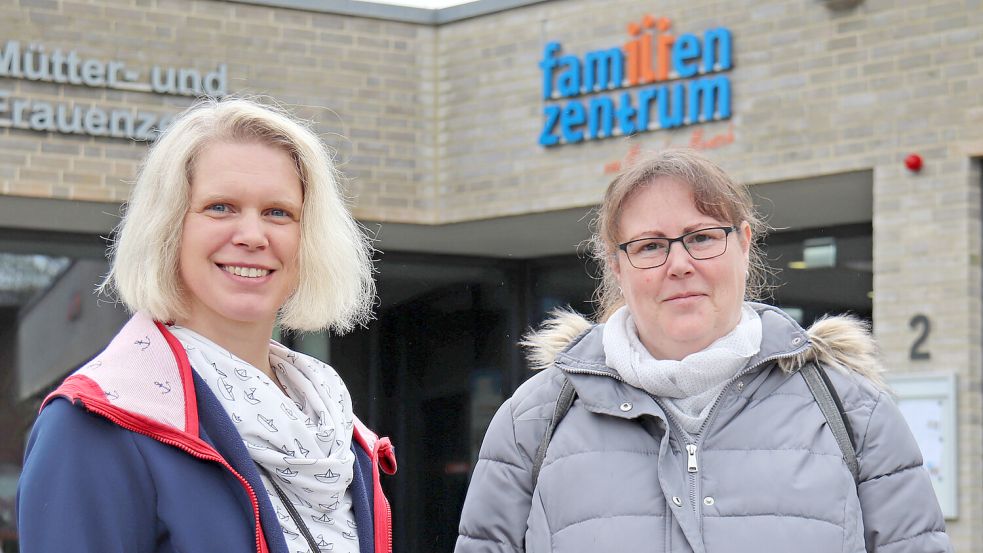 Martina Fecht (links) und Sonja Koch gehören zu den Begründerinnen der MS-Selbsthilfegruppe in Aurich. Foto: Heino Hermanns