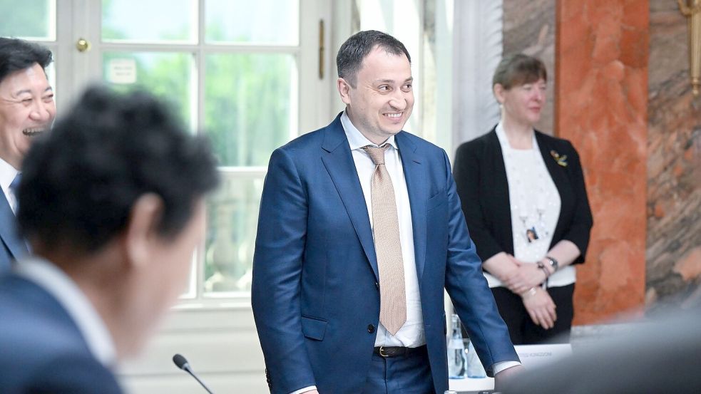 War 2019 bei den vorgezogenen Parlamentswahlen über die Liste der Präsidentenpartei in die Oberste Rada gelangt: Mykola Solskyj. Foto: Bernd Weißbrod/dpa