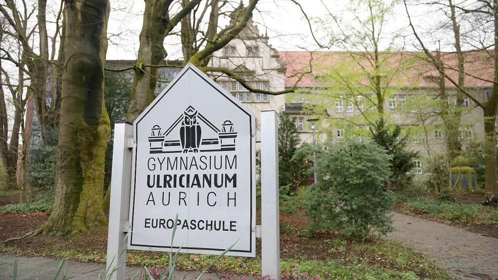 Eventuell wird das Gymnasium Ulricianum mit nur sieben fünften Klassen starten nach den Sommerferien. Foto: Romuald Banik