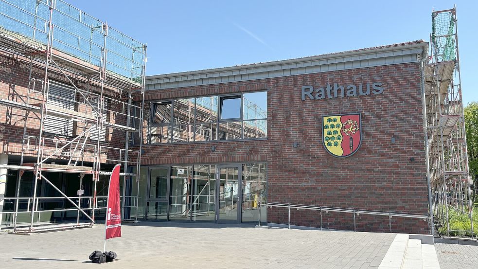 Das Ihlower Rathaus: Hier finden regelmäßig Sitzungen der Ausschüsse statt, in denen Einwohner Fragen stellen können. Foto: Christin Wetzel