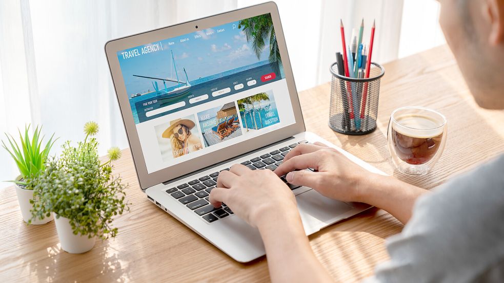 Während der Arbeitszeit heimlich Freizeitaktivitäten machen: Das ist „Quiet Vacation“. Foto: IMAGO/Pond5 Images