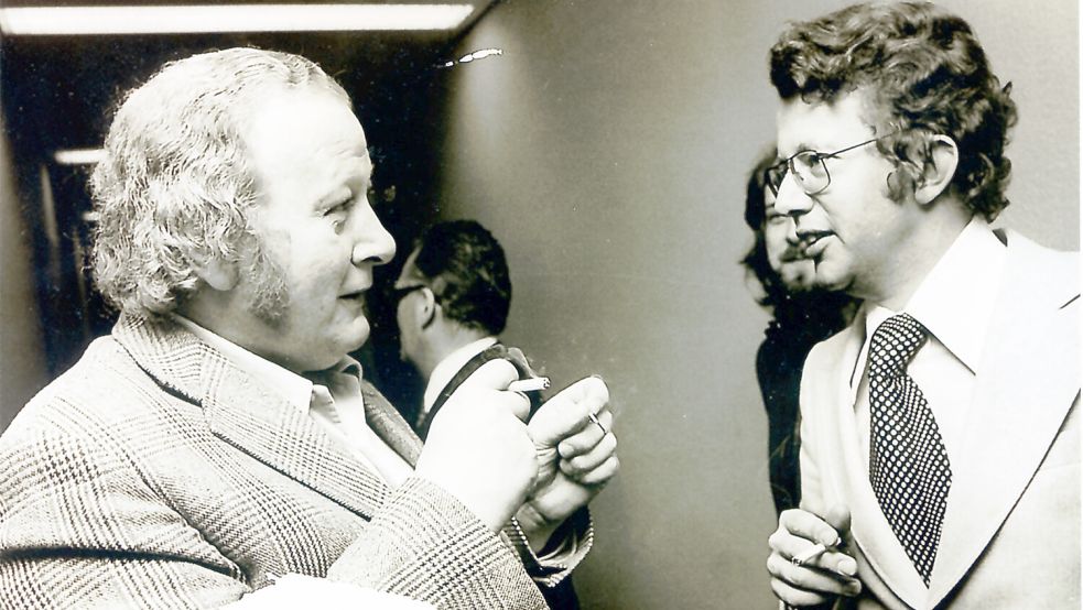 Hannes Flesner (links) zusammen mit Dieter Thomas Heck in den frühen 1970er Jahren. Foto: Privatarchiv Flesner