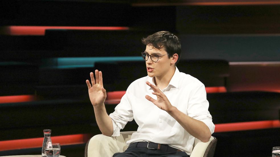 Florian Fabricius hat eine klare Meinung zu der Pauschalaussage, dass Tiktok der Hauptgrund für den AfD-Erfolg bei der Europawahl war. Foto: ZDF