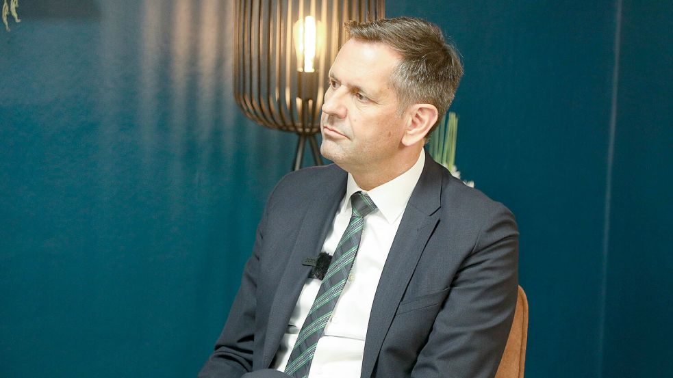 Niedersachsens Verkehrsminister Olaf Lies (SPD) im ON-Gespräch. Foto: Romuald Banik