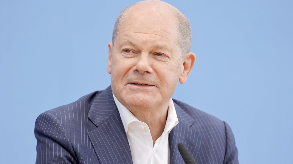 Bundeskanzler Olaf Scholz (SPD) lässt sich von den Fragen der Hauptstadtpresse nicht aus der Ruhe bringen. Foto: Imago Images