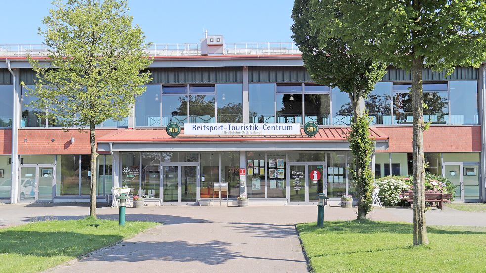 Blick auf den Haupteingang des RTC Timmel. Foto: Heino Hermanns